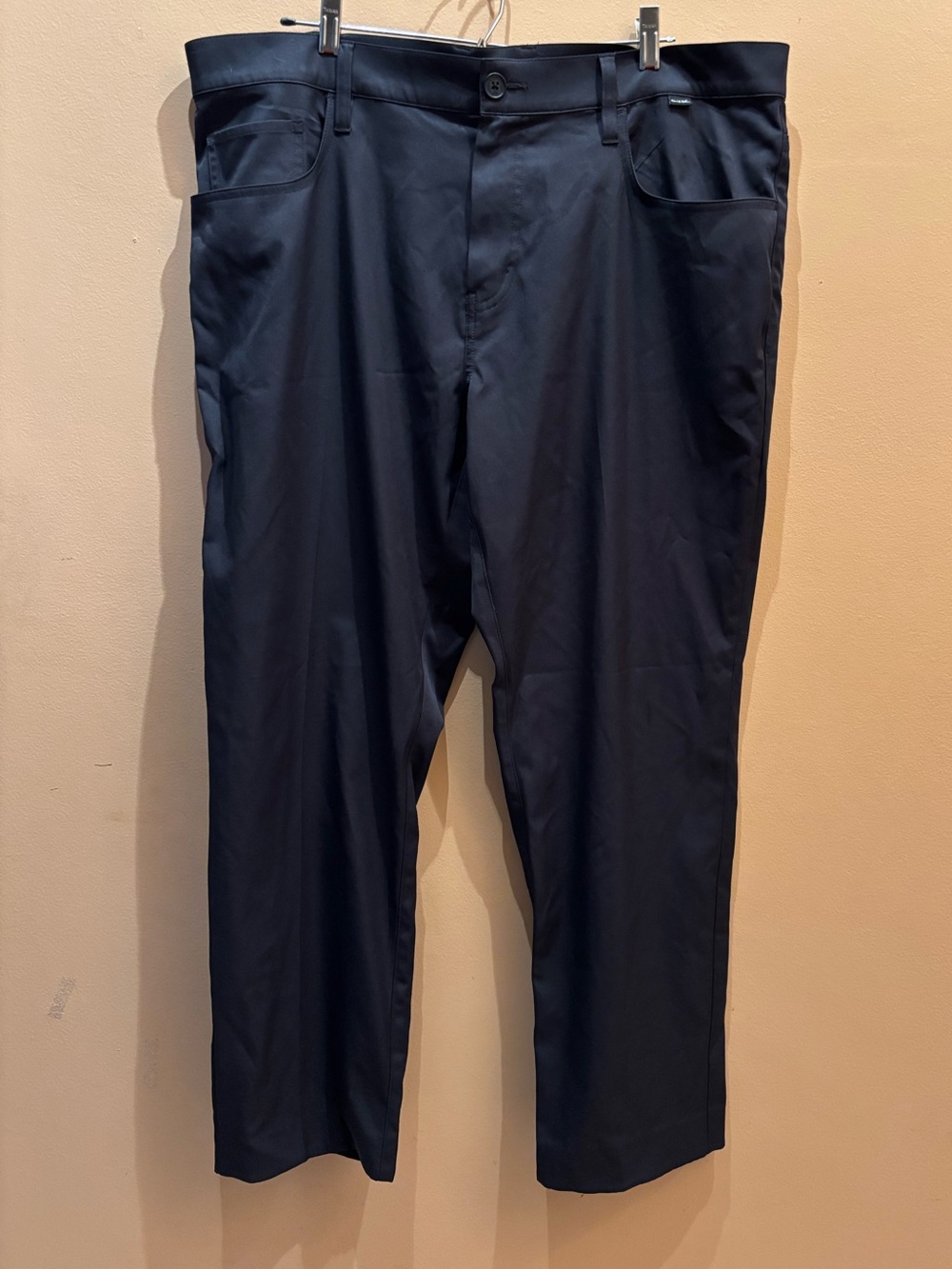 Travis Mathew’s open 2 close men's performance pants size 38